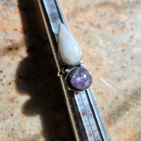 Moonstone and Star Sapphire ring - Picture 2 of 5